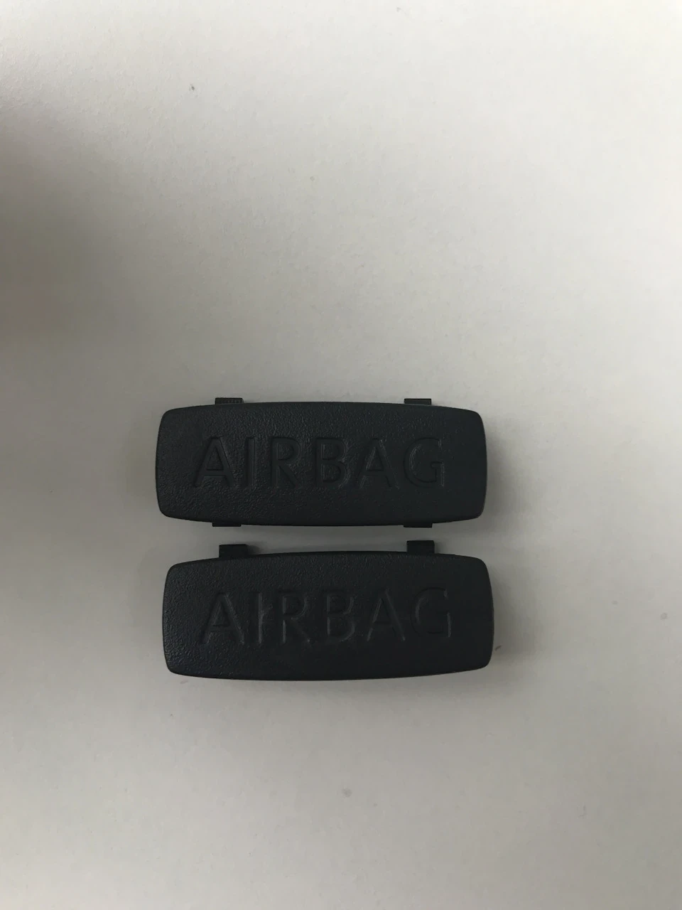 🛒 Кришка Airbag у верхнє облицювання стійки