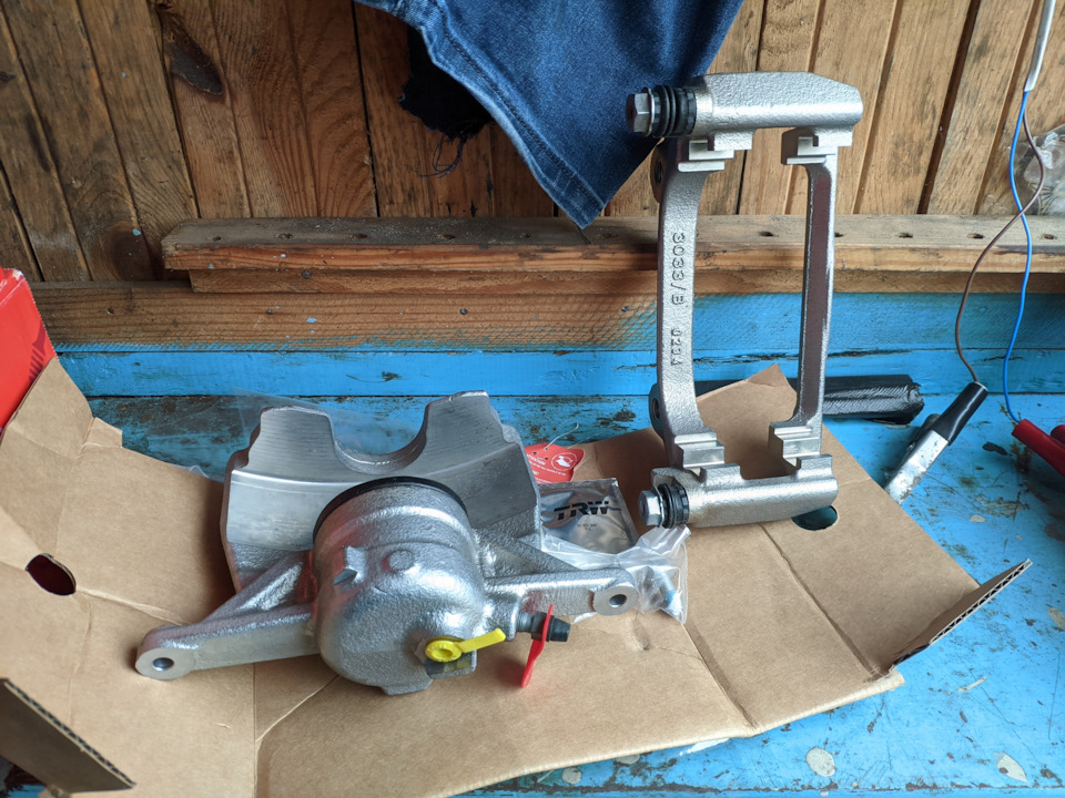 Brembo 4pot 340mm + 310mm в Jetta GLI 2