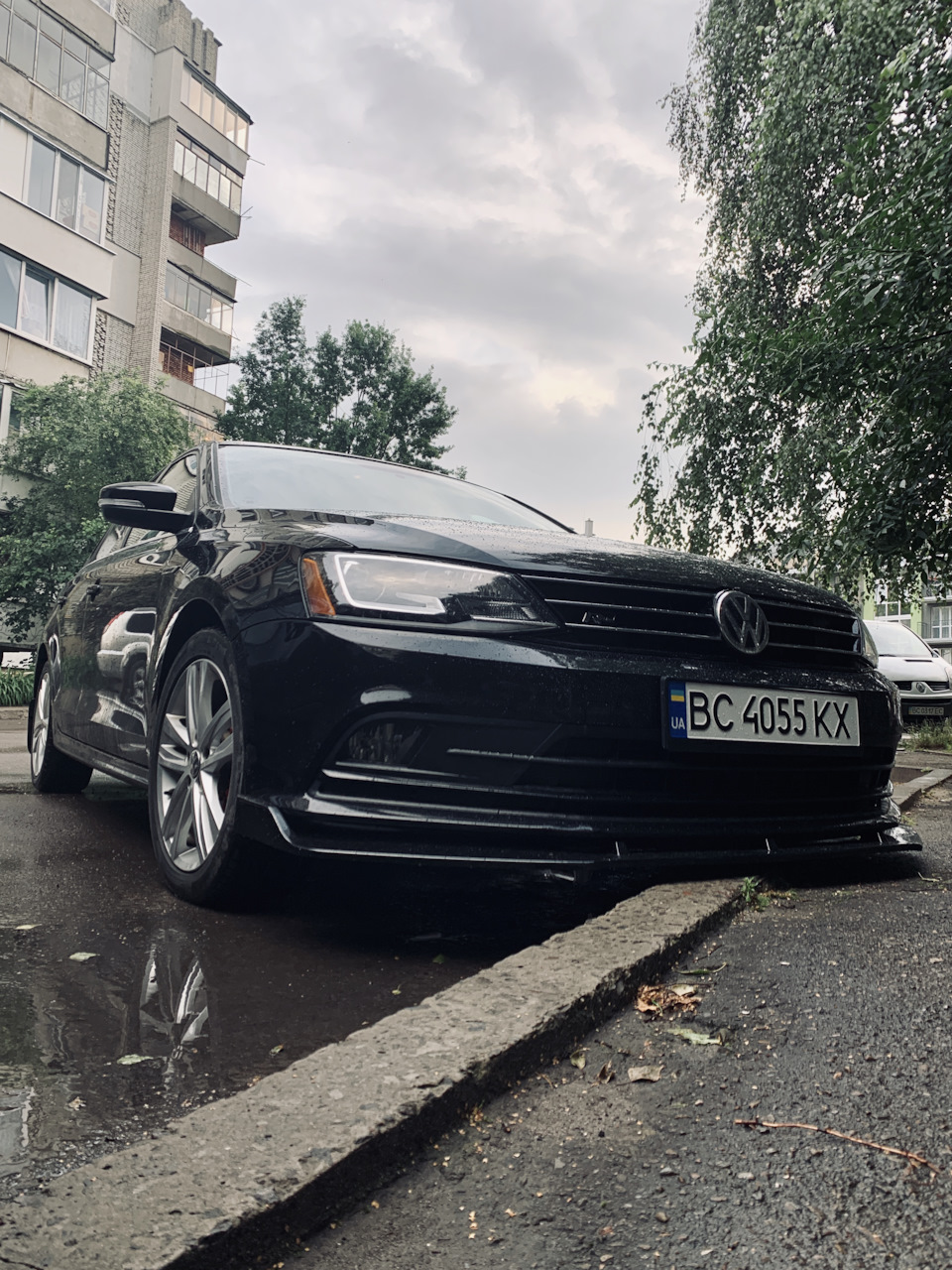 Дівчинка тепер із губою 4