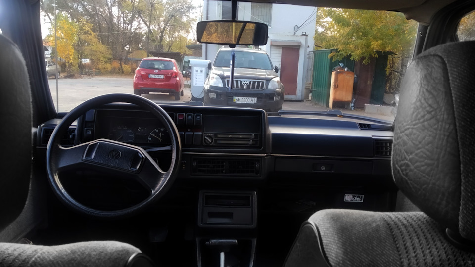 Стоковий салон Jetta MK2 1