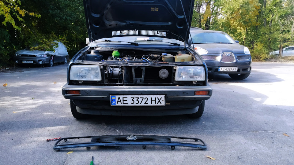 Жовті фари Volkswagen Jetta MK2 1