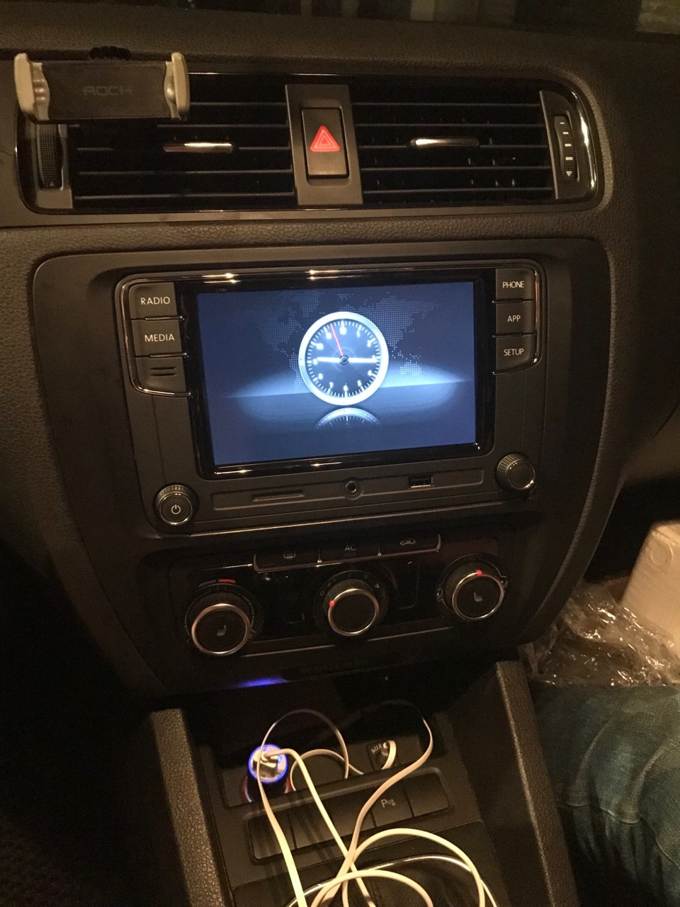 Заміна магнітоли на RCD 330+ з функцією Carplay 5