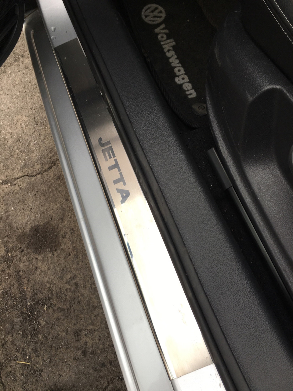 Подарунки від VW та сигналка 1