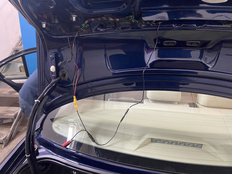 Камера заднього виду + ​​rcd 330 plus з CarPlay 3