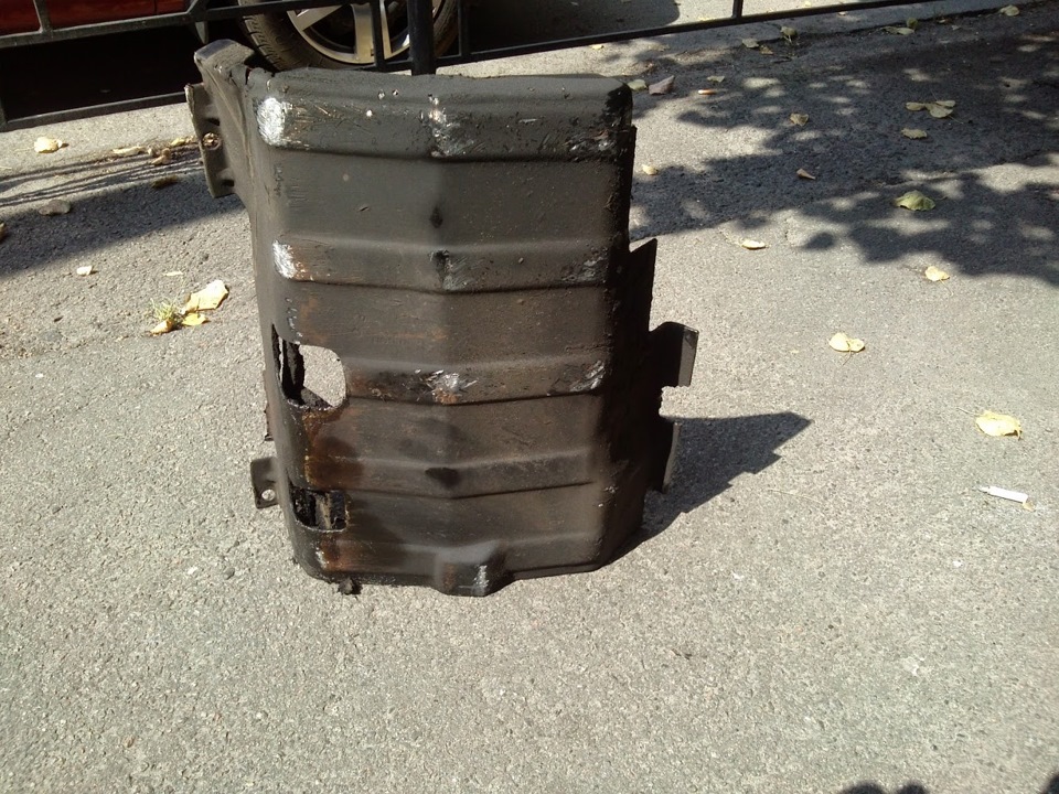 Відламався захист двигуна 2