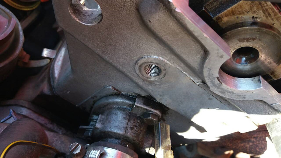 Почала моргати лампочка на приборці у моїй Jetta red reklama шукаємо причину? 4