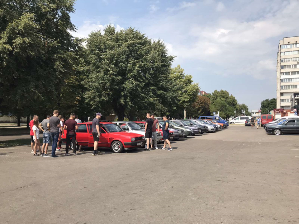 Салон RECARO GTI-Edition 1