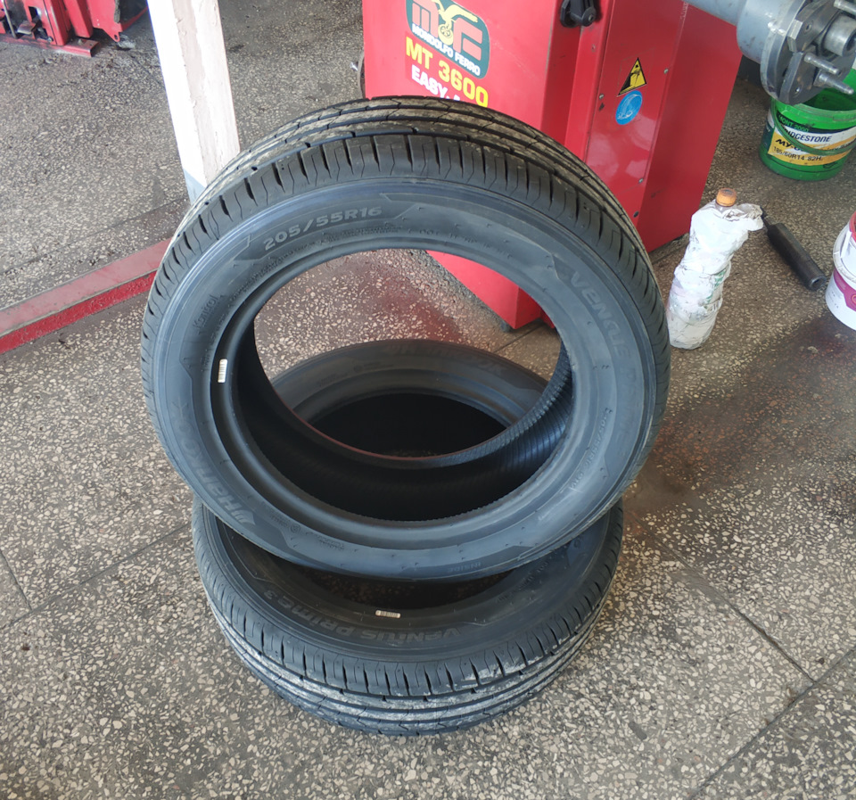 Пара нових покришок Hankook Ventus Prime 3 1