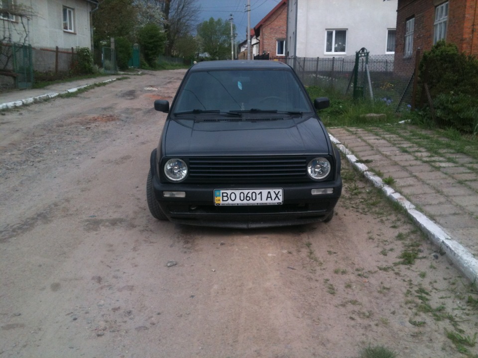 чи варто придумати наклейку спереду? 1