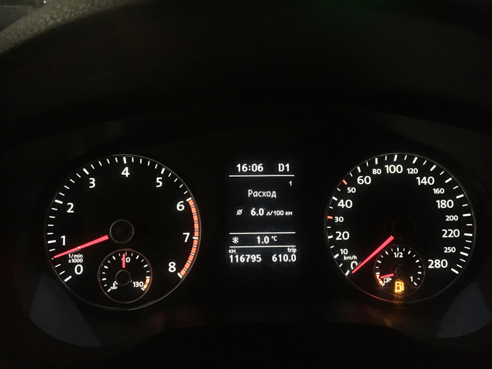 Встановлення мультикеру на VW Jetta mk6 1