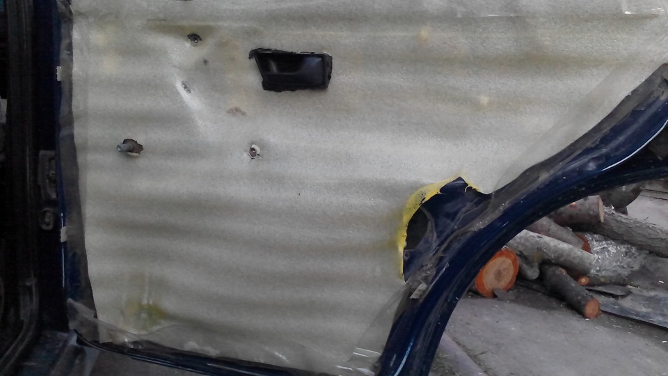 Хто робив шумоізоляцію та гідроізоляцію дверей допоможіть Пліз. 2