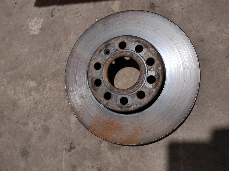 Заміна передніх дисків та колодок Brembo 1