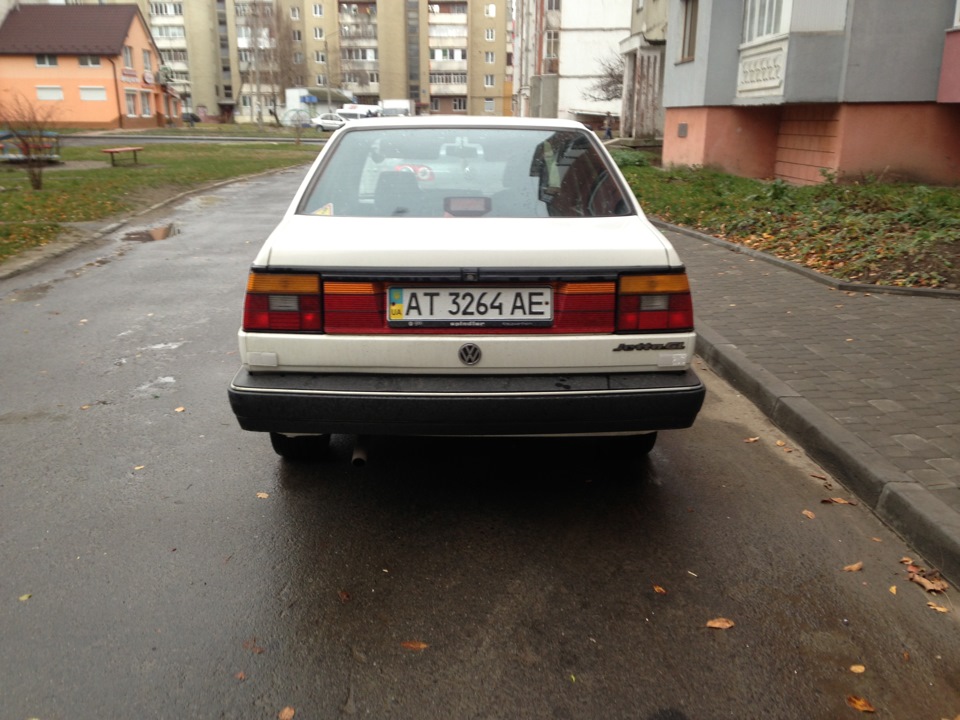 Бленда Hella Jetta mk2 2