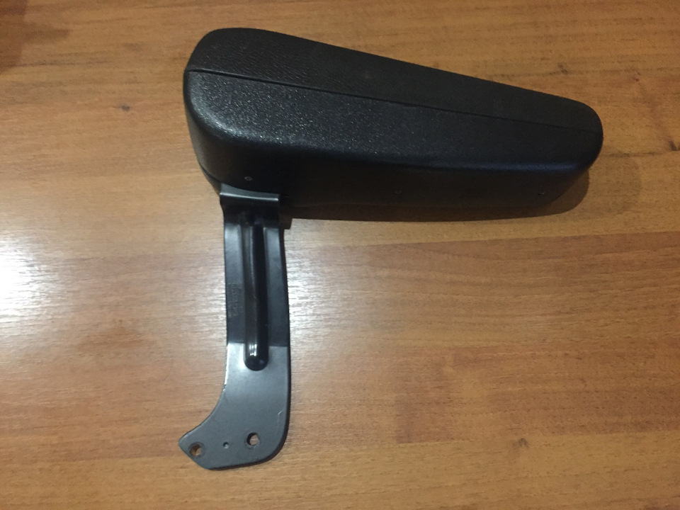 підлокітник metalplast 1