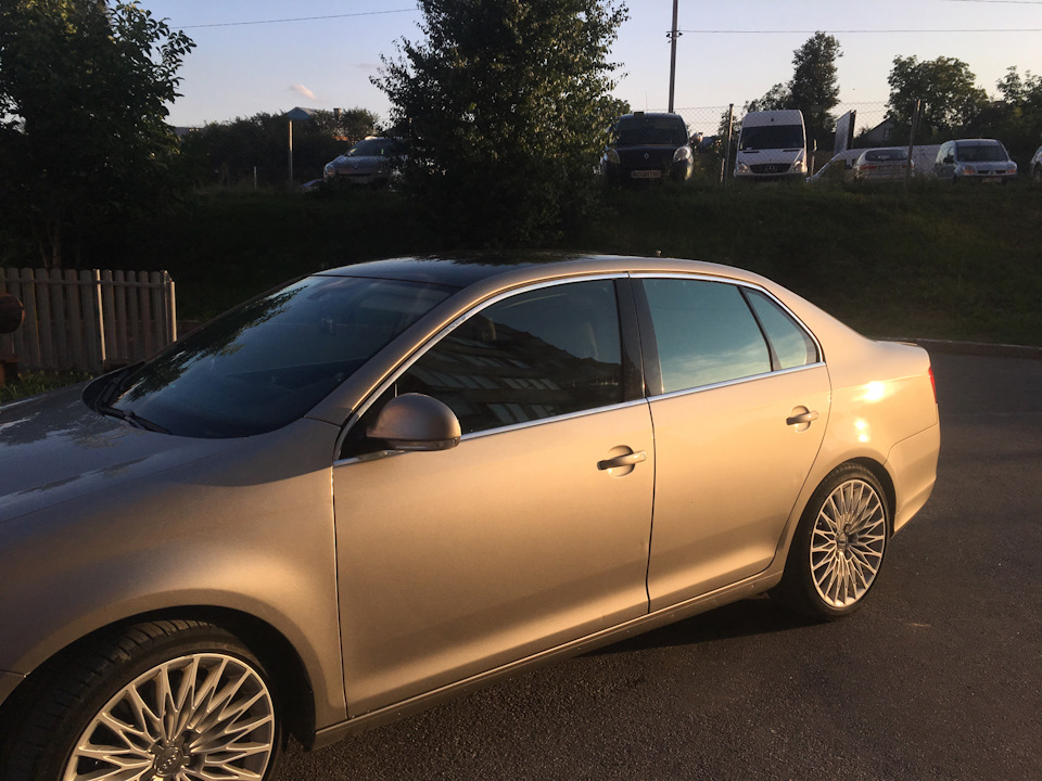 Частка од Jetta Srortline -2 4