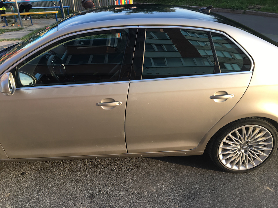 Частка од Jetta Srortline -2 3