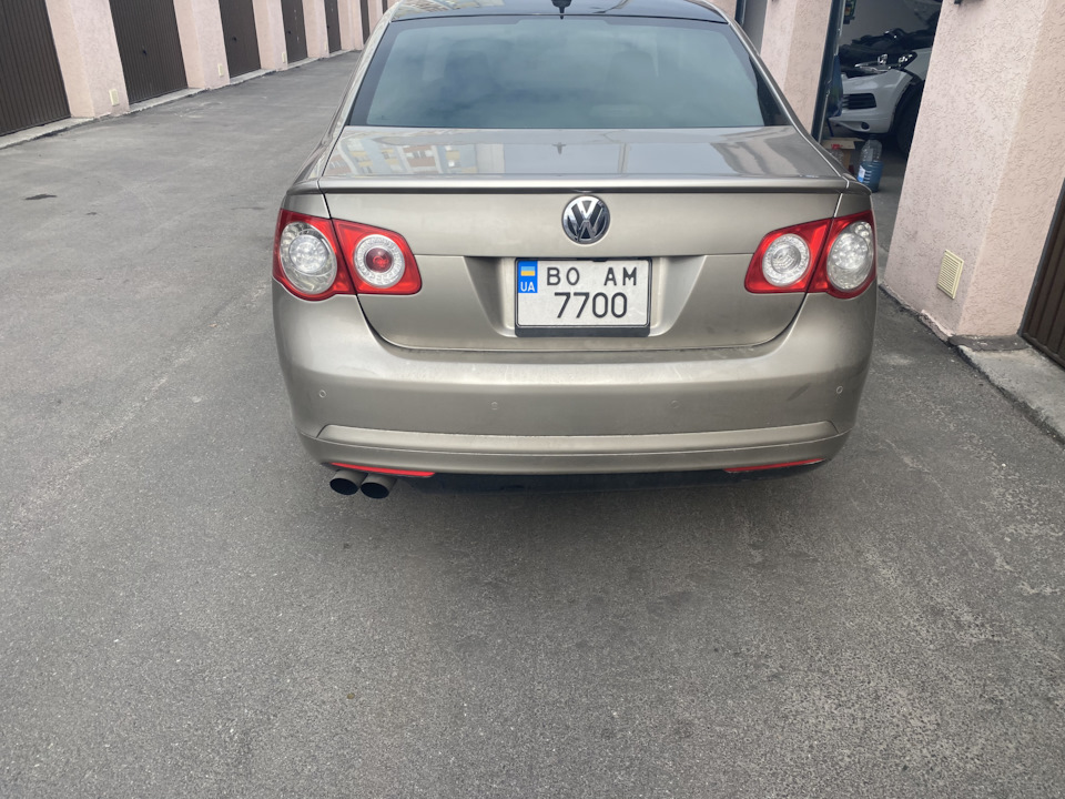 Lip spoiler OEM 2