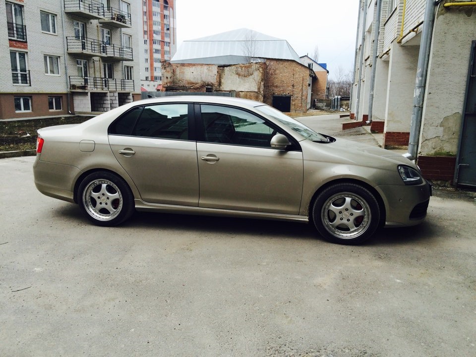 Взув нові тапки 1
