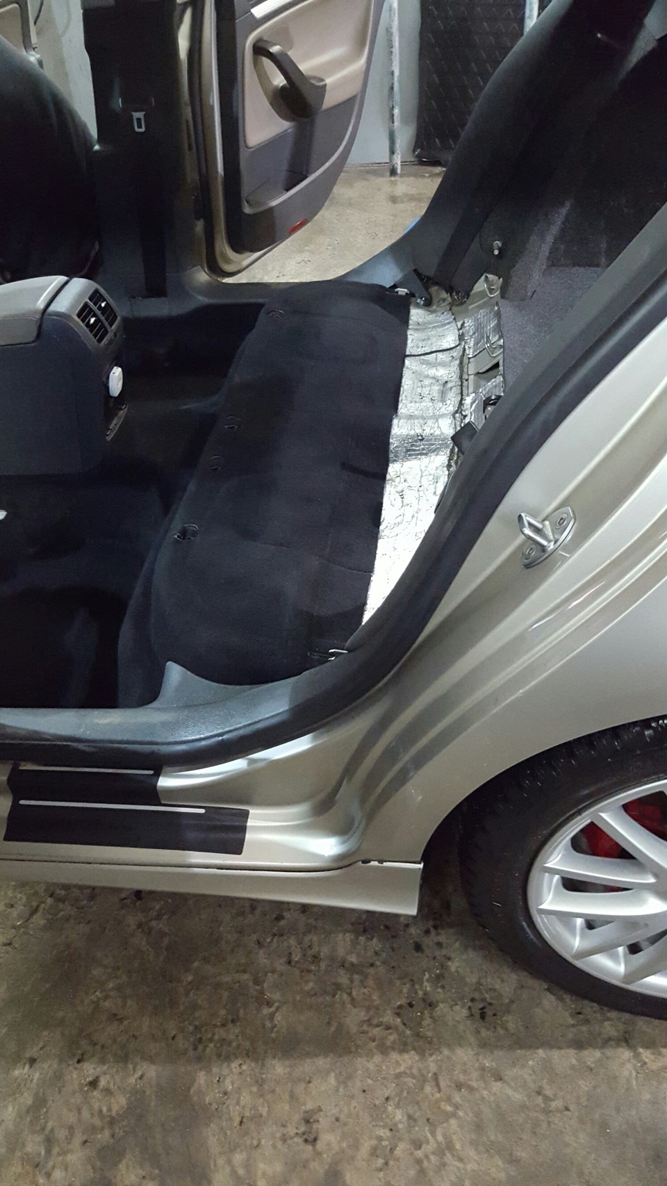 Перша примірка електро сидінь GTI mk5 5
