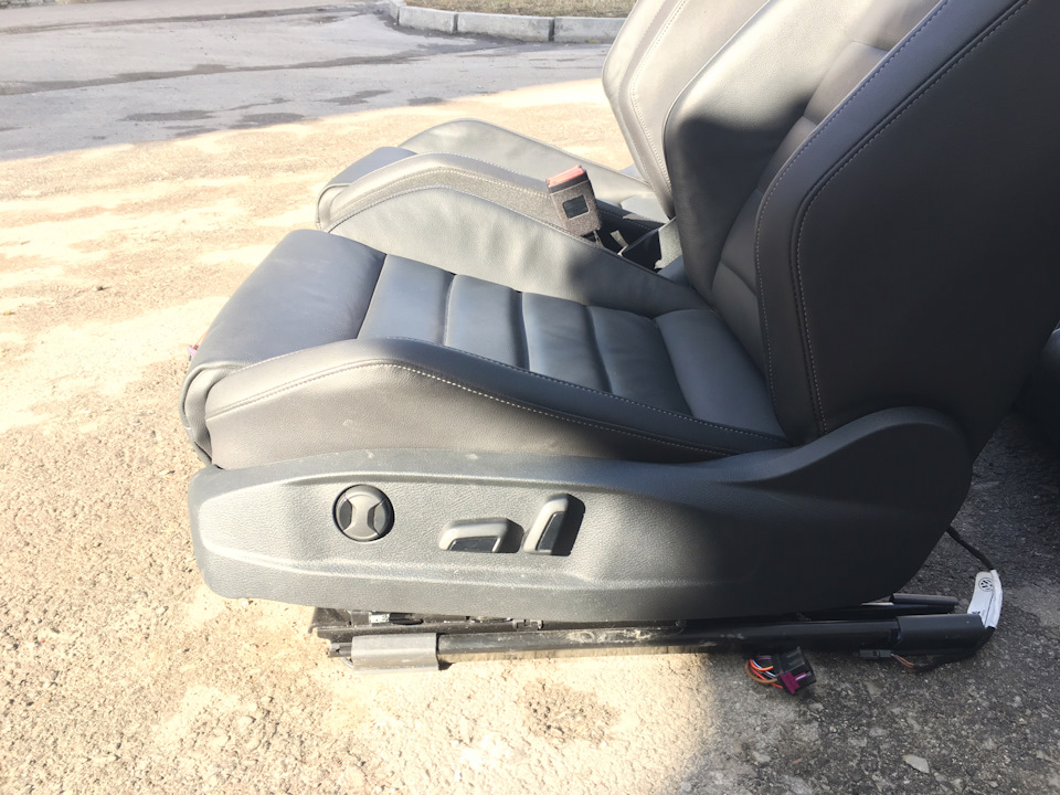 Продам шкіряний салон Golf VII GTD 4