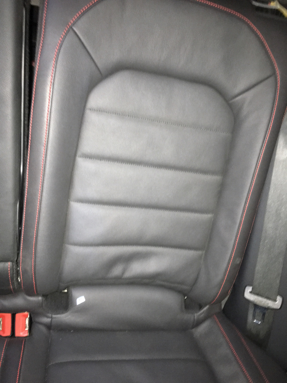 Встановлення сидінь Golf GTI VII в Jetta mk5 перший начерк 5