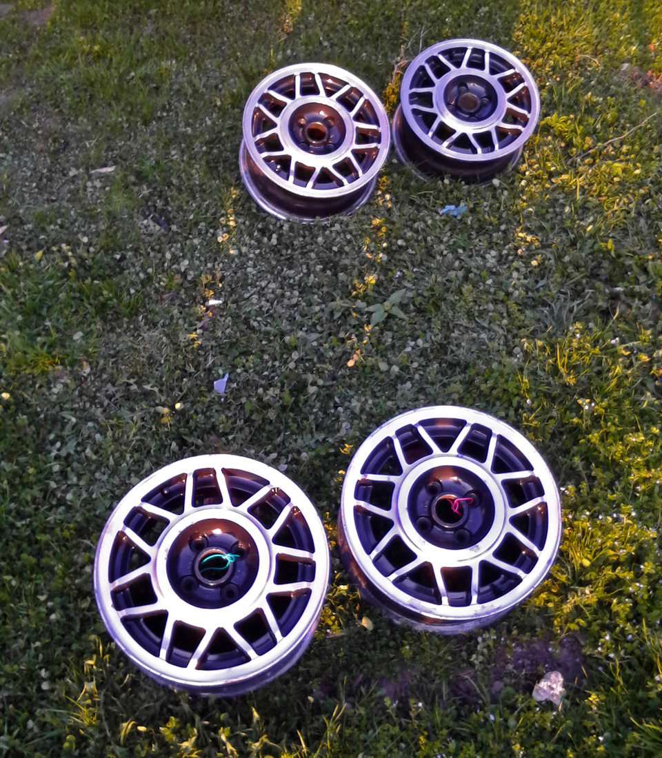 Оновив Snowflake та пробіг WhiteD 2