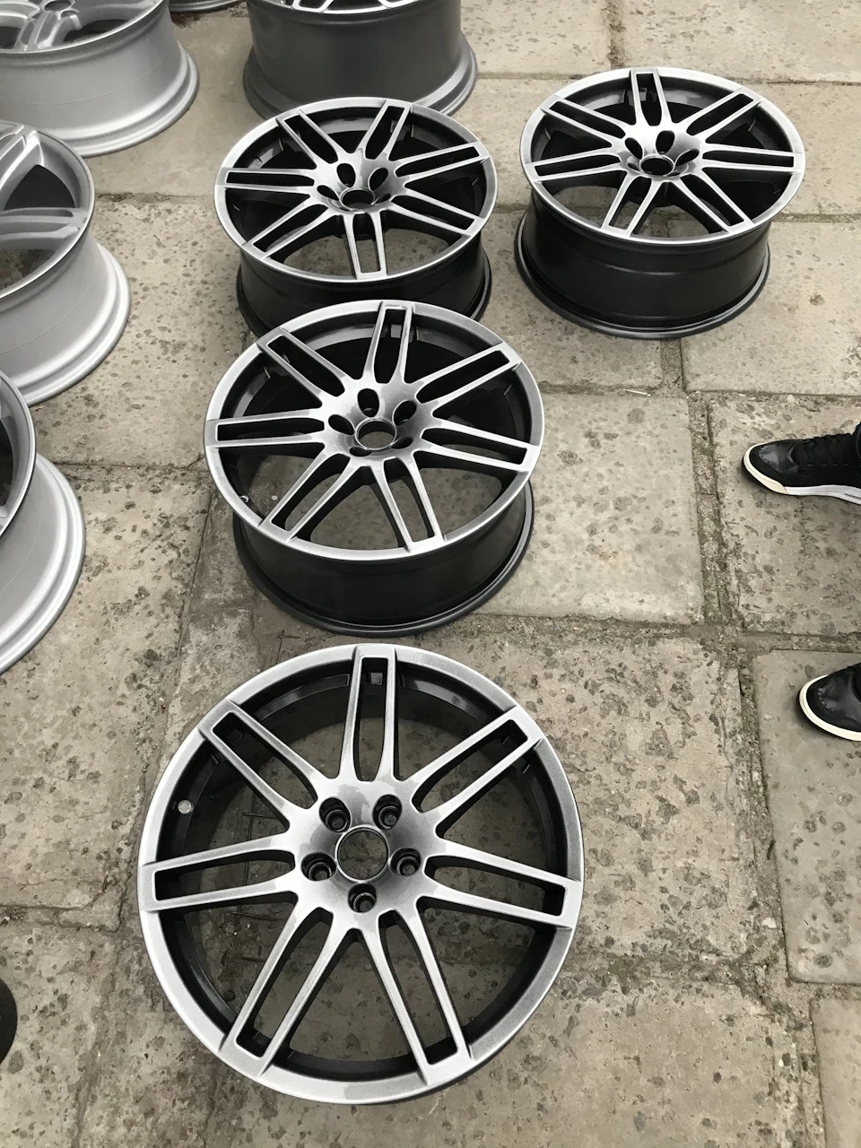 3. Диски R19, 8j, ET 45 від AUDI S4/RS4/S6