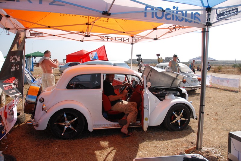 Автоекзотика в Севастополі 2010 5
