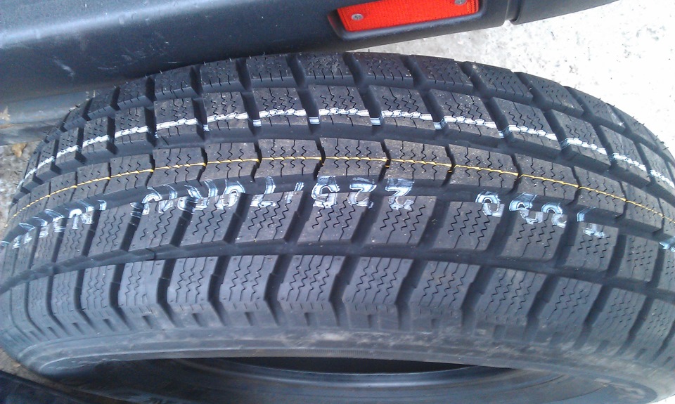 Покупка зимових шин NEXEN EVRO-WIN 700 225/70 R15C 3