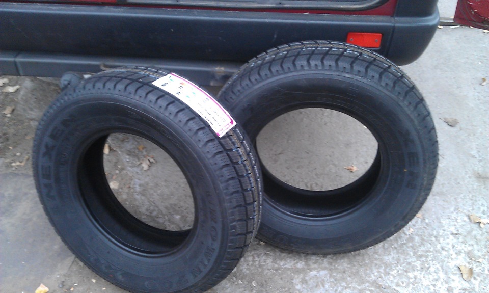 Покупка зимових шин NEXEN EVRO-WIN 700 225/70 R15C 4
