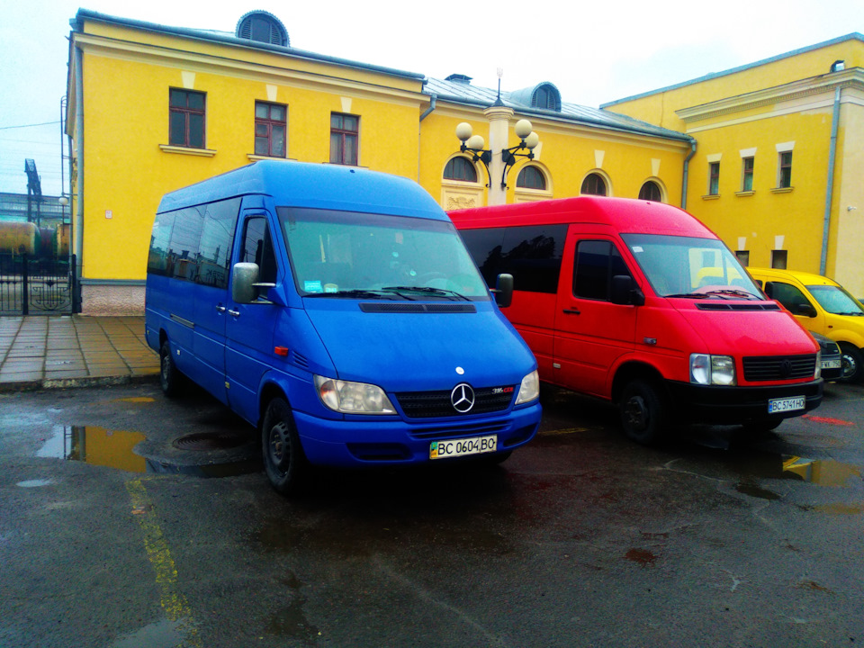 Працюють. 3