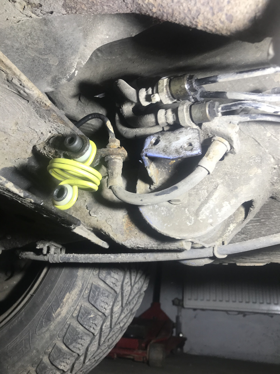 РЕГУЛЯТОР ГАЛЬМОВИХ СИЛ НА VW LUPO 2