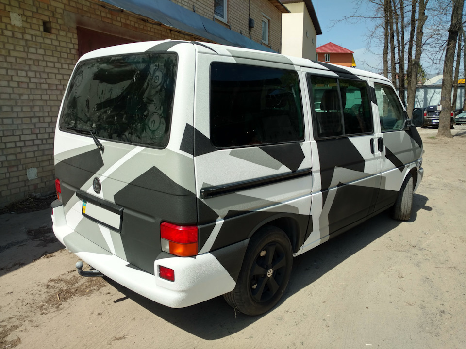 Продам свою ластівку - Volkswagen Multivan 2.5TDI (151 л.с.) 2