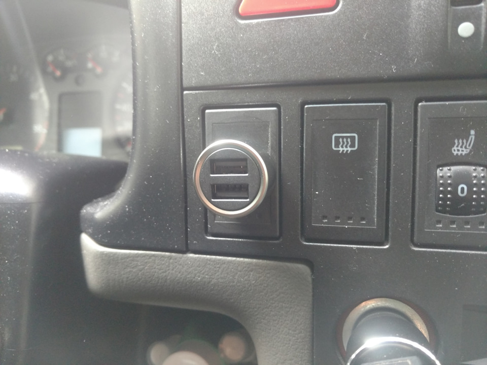 Встановлення USB заряджання 4