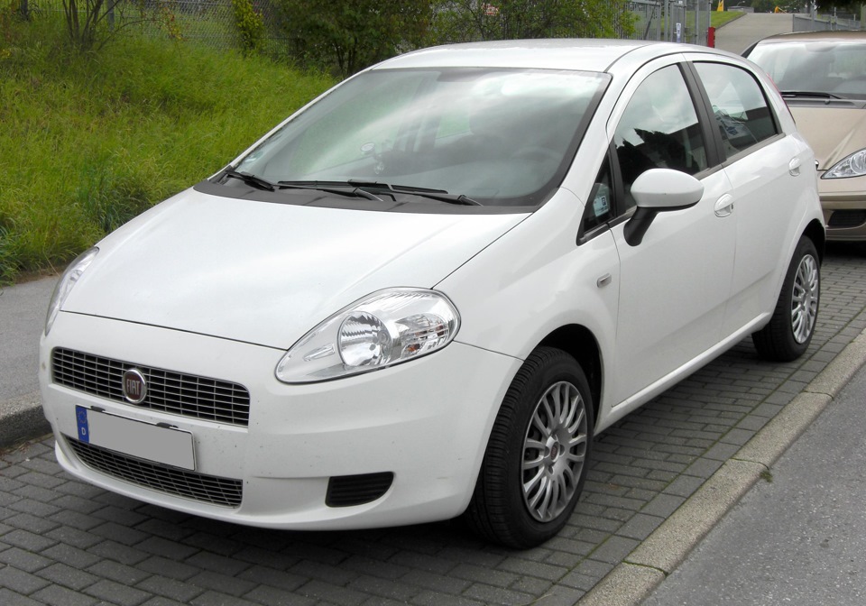 Корпус повітряного фільтра Fiat Grande Punto 1.4 16v 1