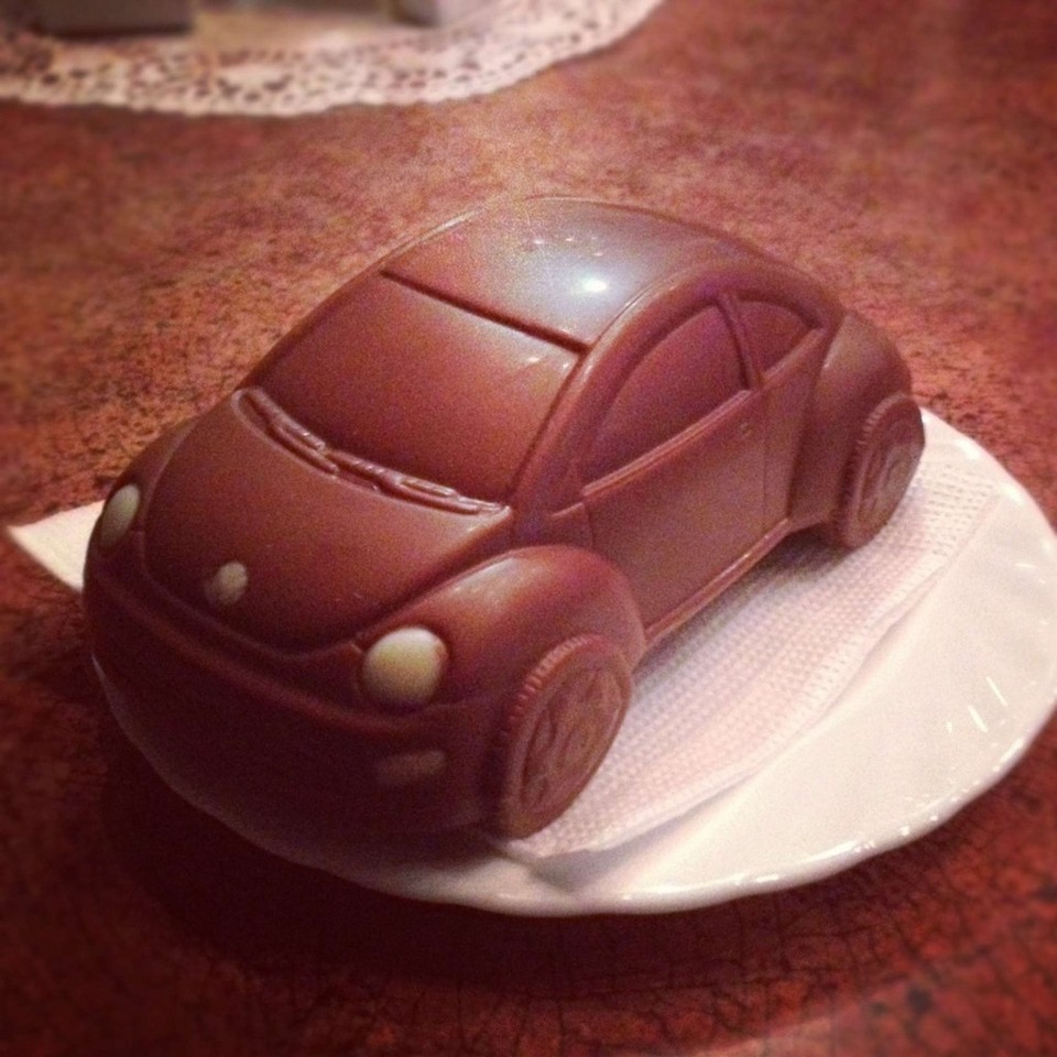Шоколадний New Beetle - подарунок із Німеччини :) 2
