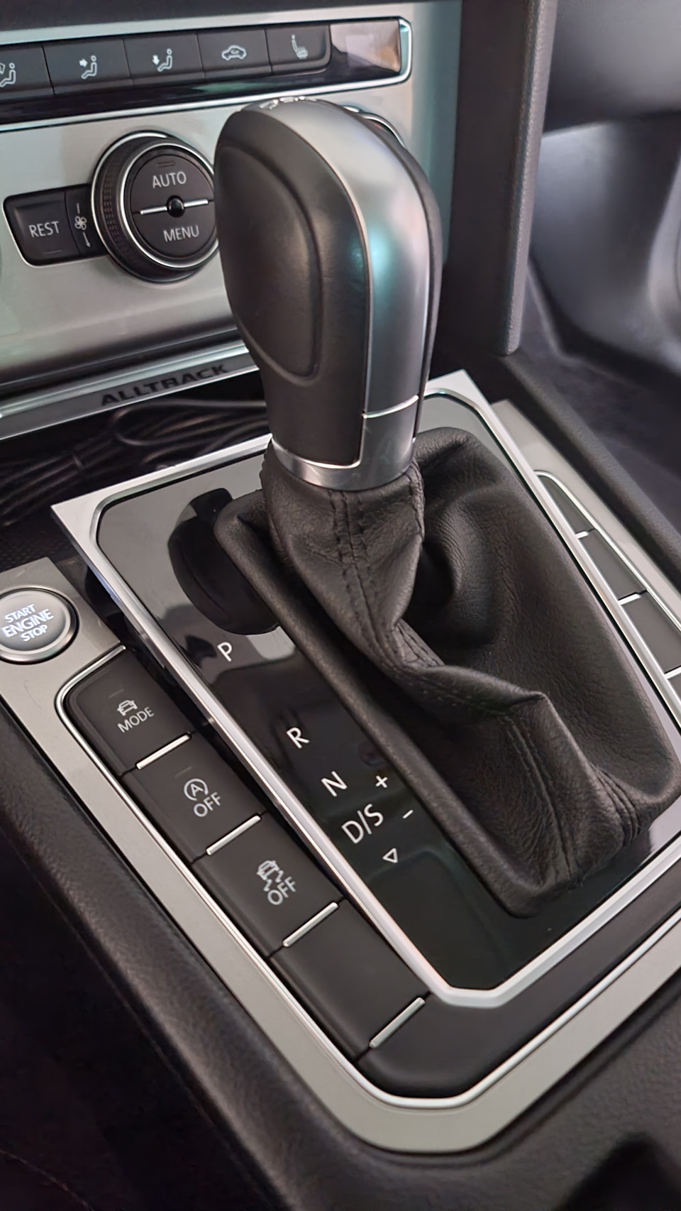 Новий селектор DSG в VW Passat B8 Alltrack 3