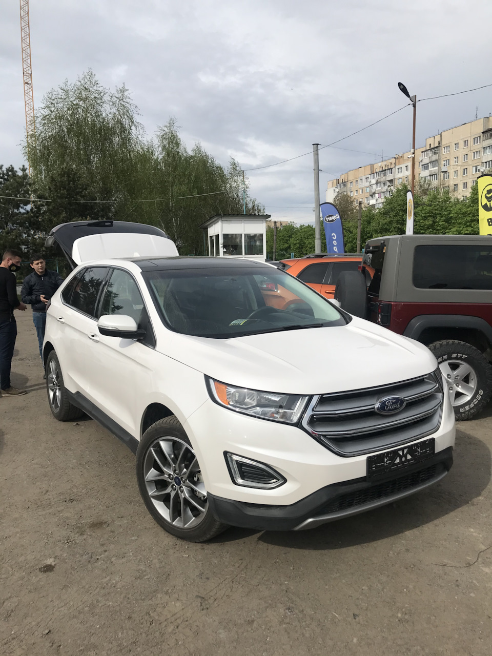 Вибір авто (Ford Edge) підтримайте або відмовте. 1