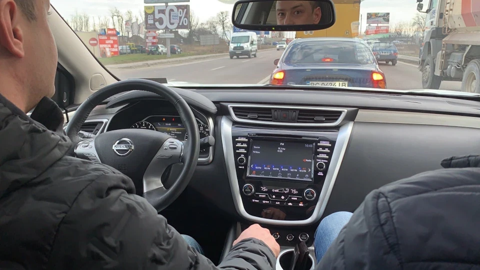 Вибір авто Nissan Murano