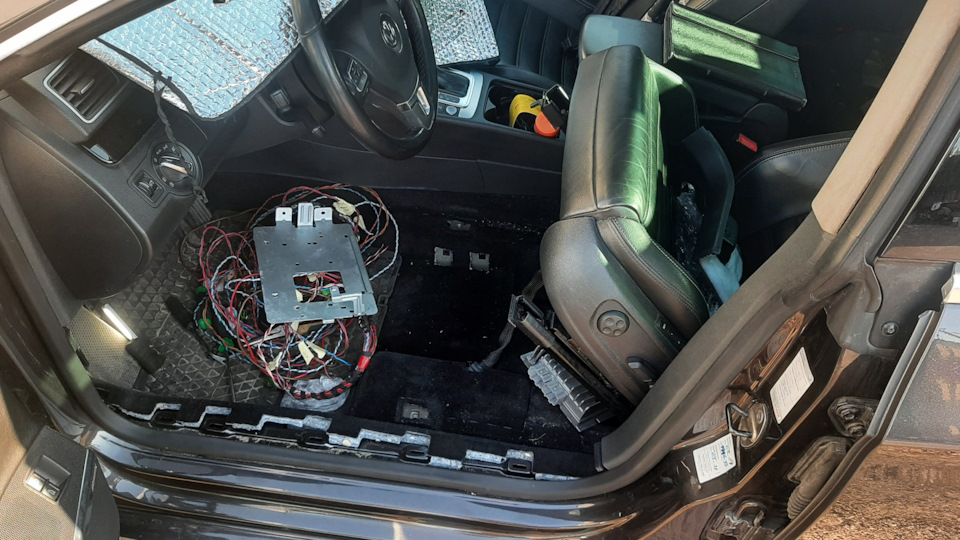 Установка Dynaudio. Частина друга (установка підсилювача та проводки) 2