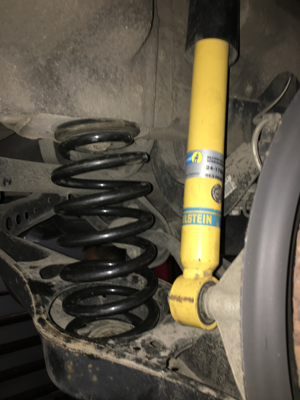 установка підвіски Bilstein B12 Pro-Kit + диски Calera R19 від Audi 5