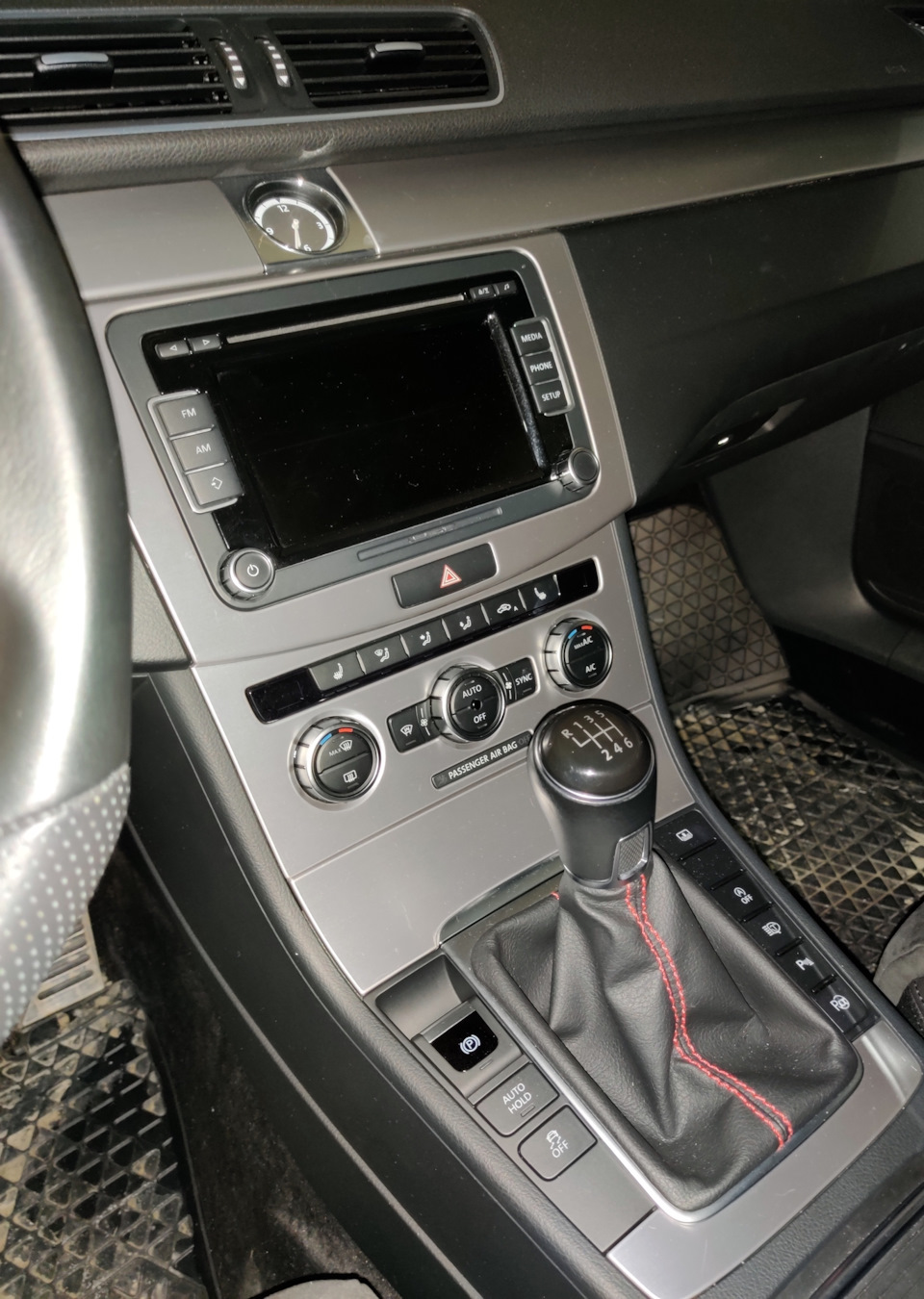 Перші деталі від MQB 1