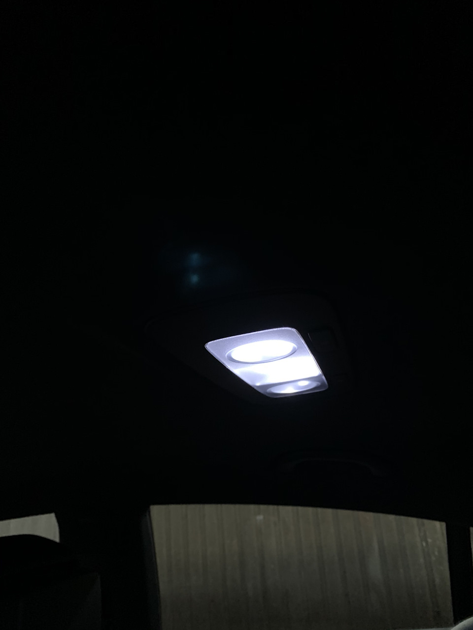 LED лампи в салон 3