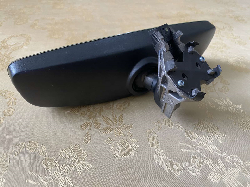 Безрамкове дзеркало MQB 3
