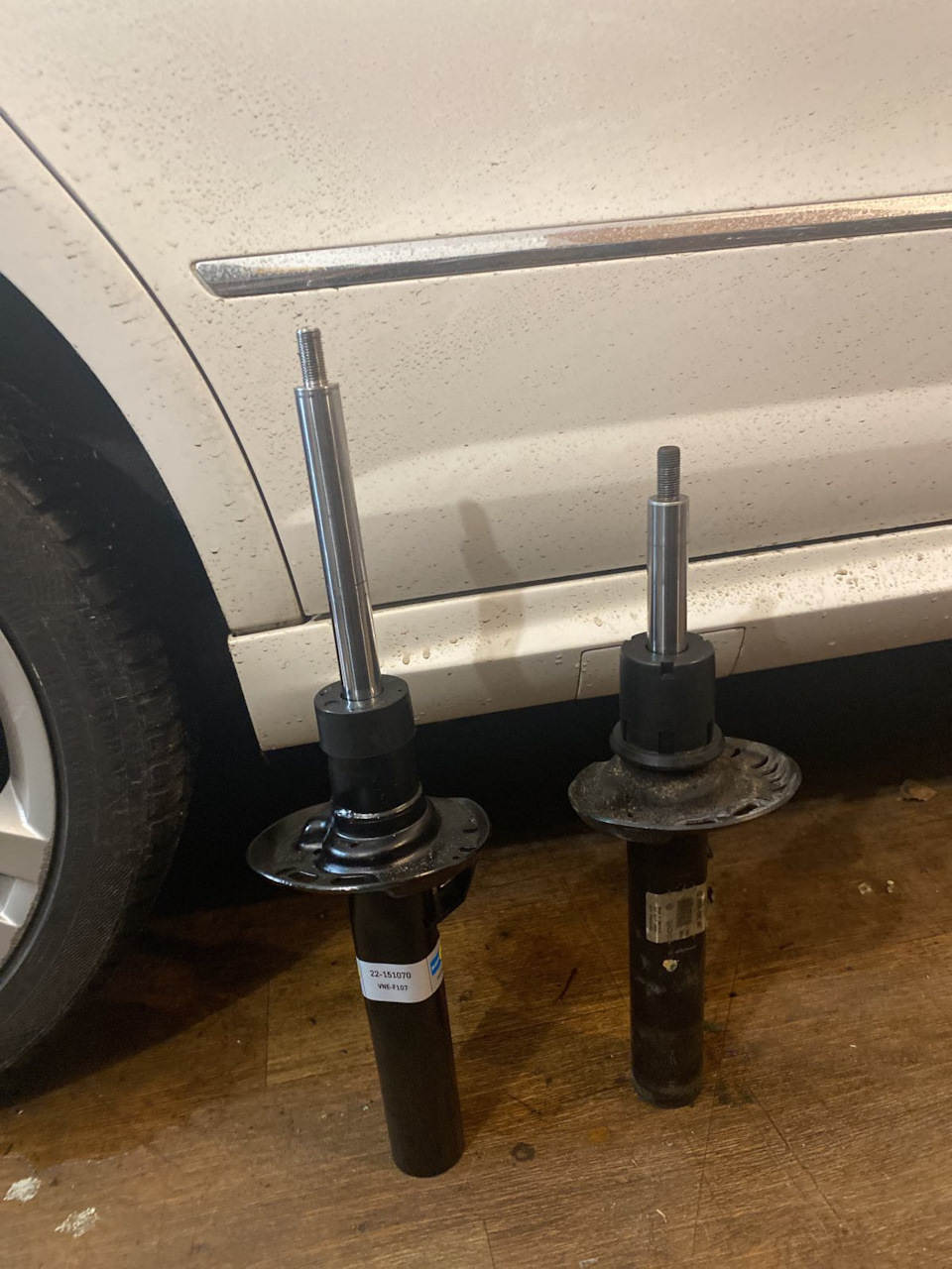 Передні армотизатори BILSTEIN 22-151070 2