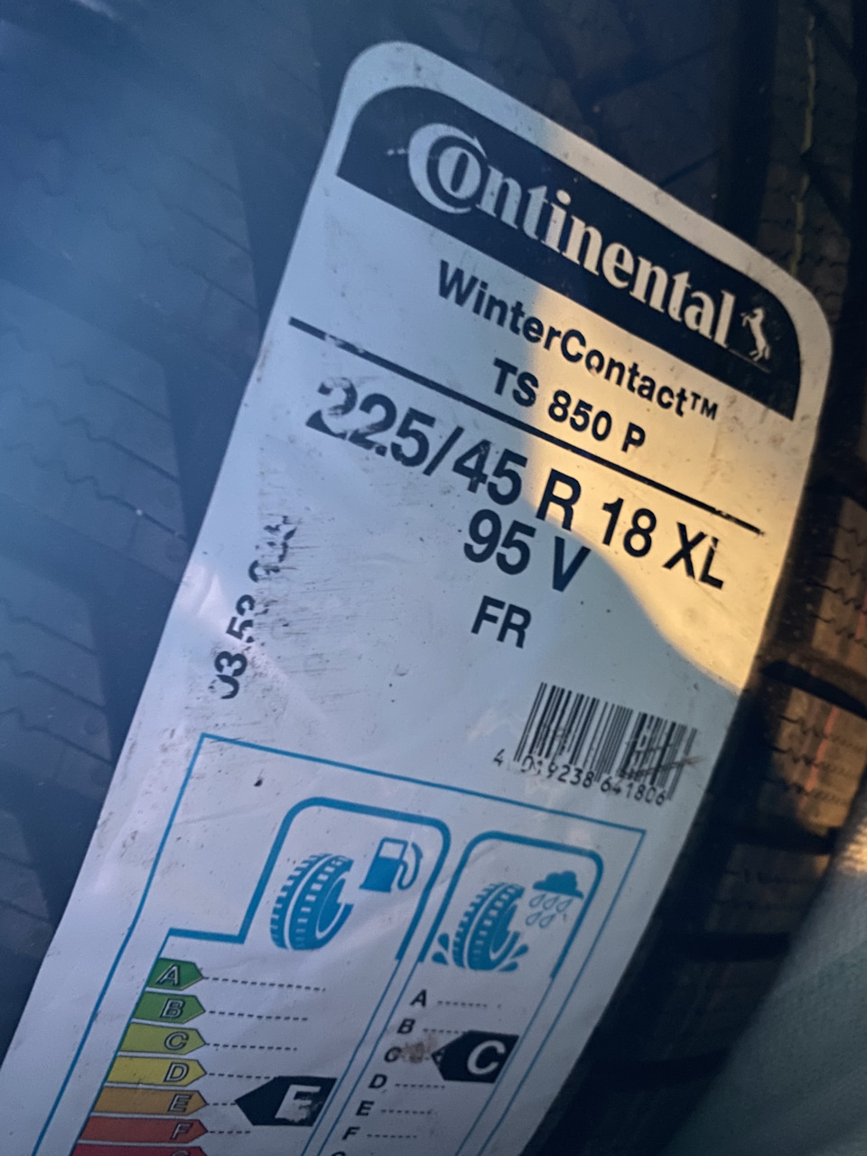 Перевзуття зимові шини Continental 2
