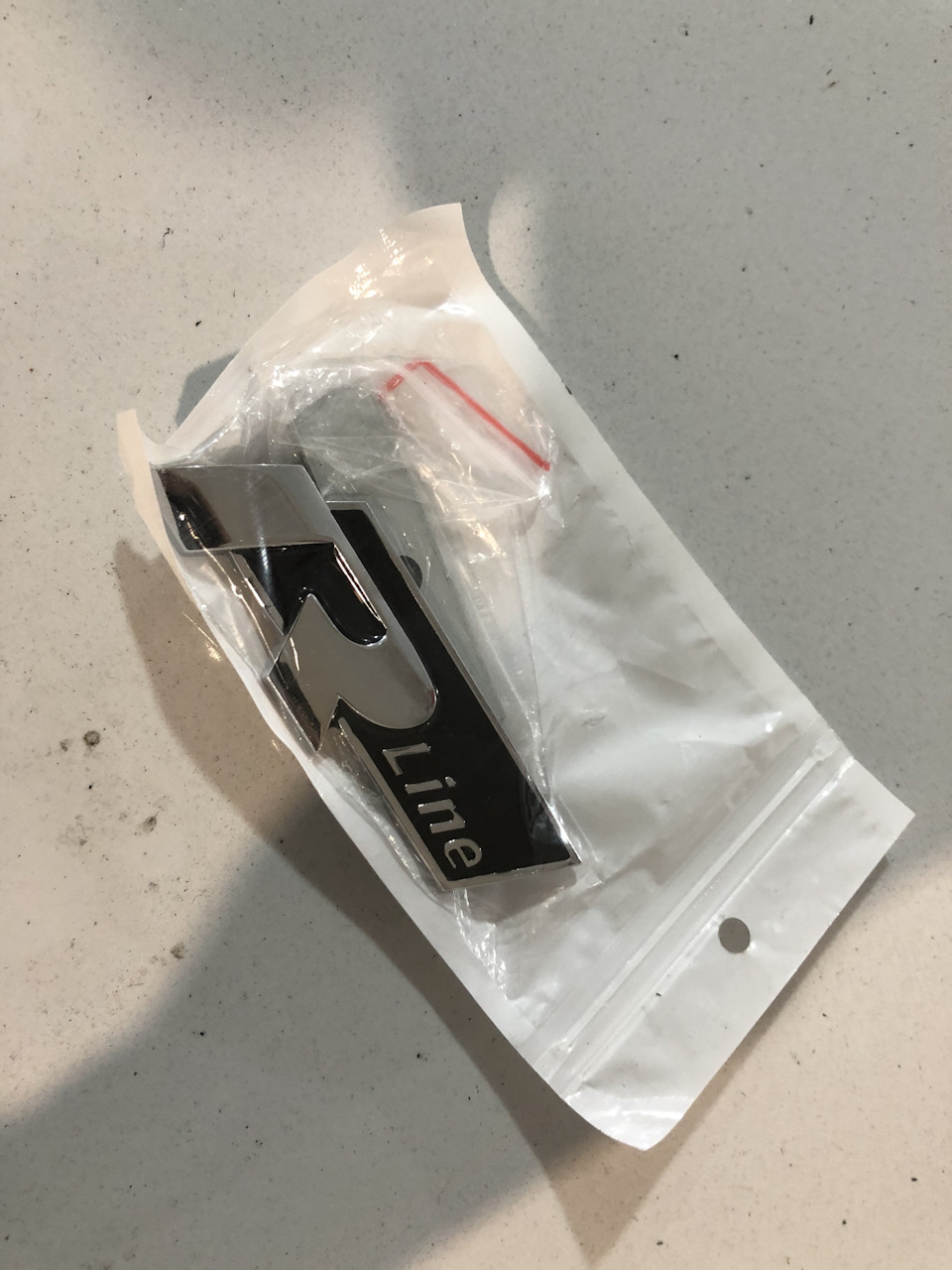 R 1