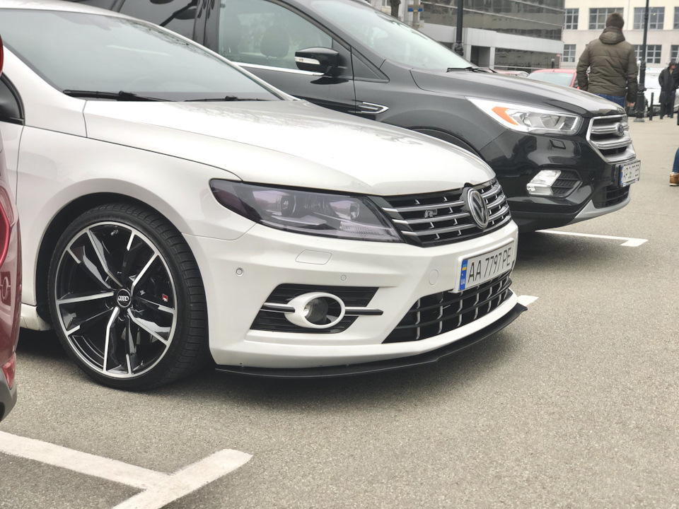 Custom Front Splitter by VWCCROEM 2