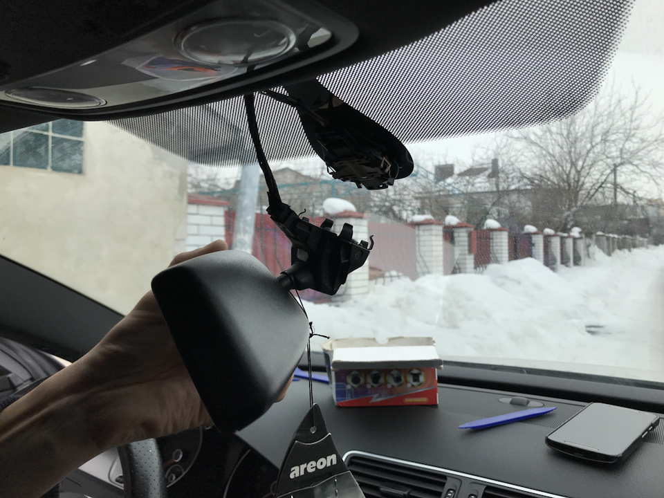 Трохи VW B8 (безрамкове дзеркало) + активація прихованих функцій 4