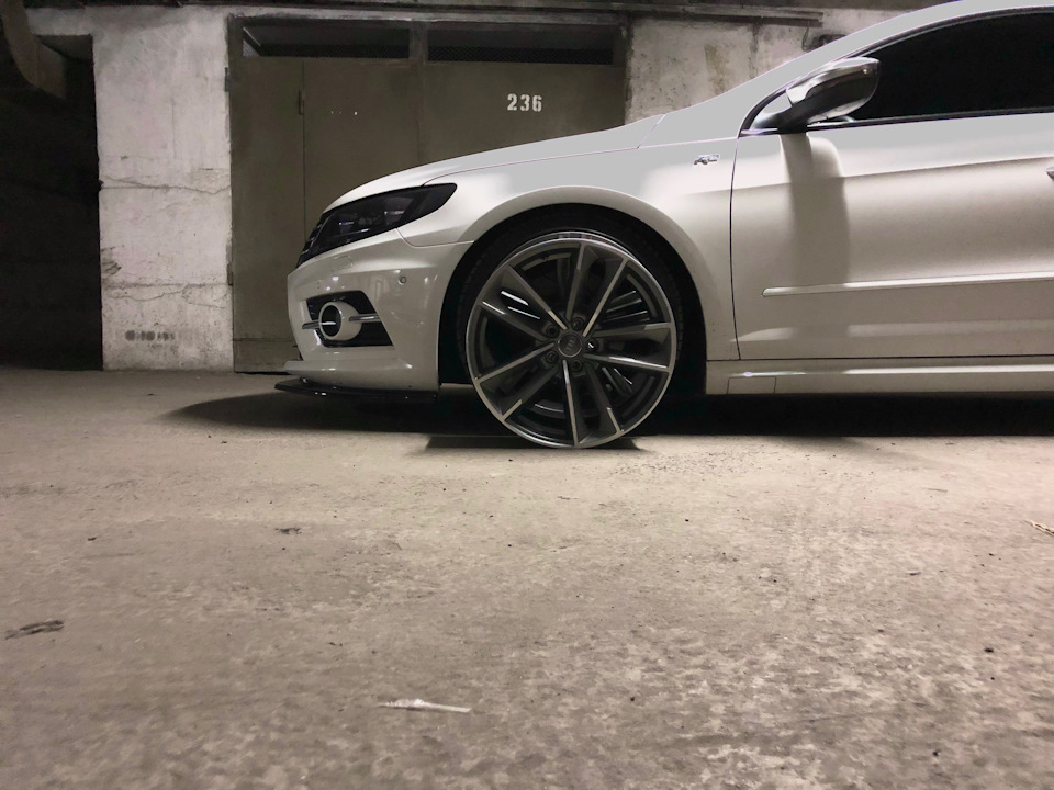 New Audi Sport Wheels R19 Нові Диски Audi Sport 5